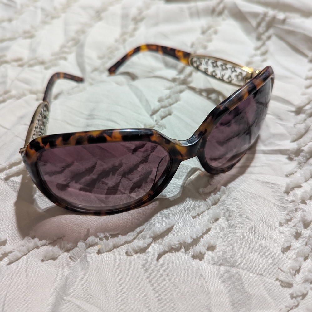 Brown Tortoiseshell Oversized Sunglasses with Metallic Arms